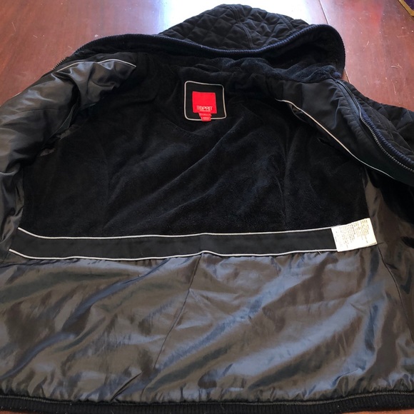 Esprit Outerwear Quilted Hooded Zip Up Coat - Picture 8 of 11